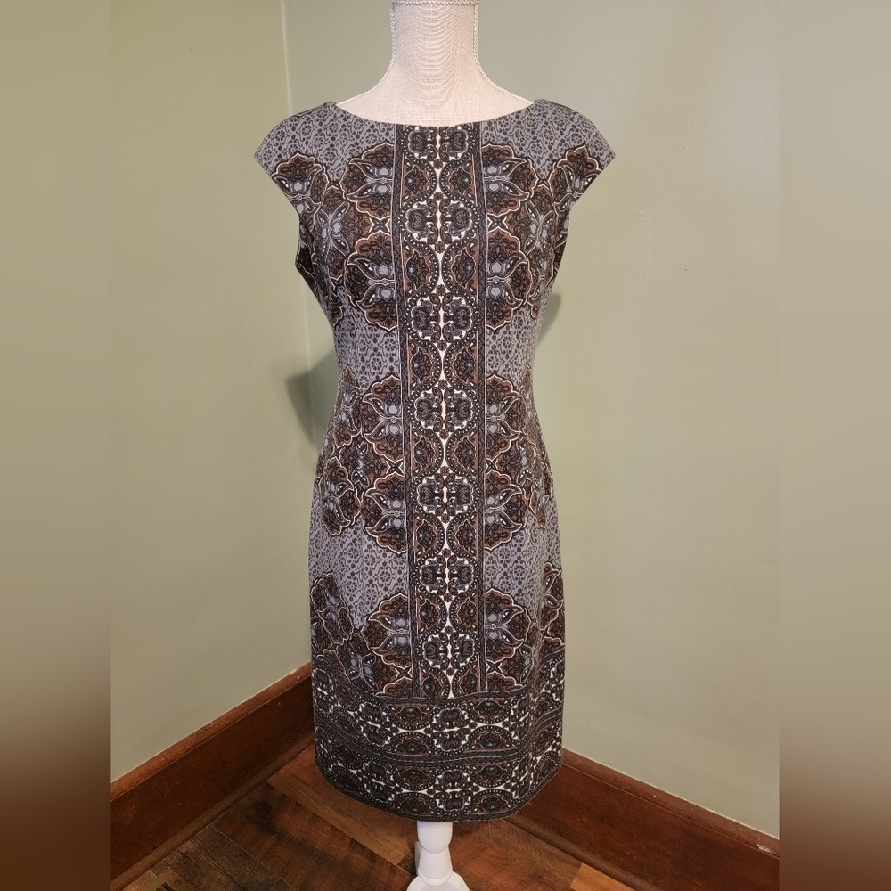 Maggie London Size 8 Blue Gray Geometric Dress Woman's z12
